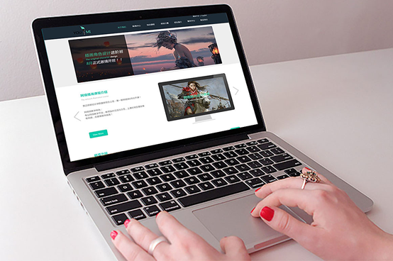 企業(yè)網(wǎng)站建設(shè)中更換域名有哪些注意事項(xiàng)？